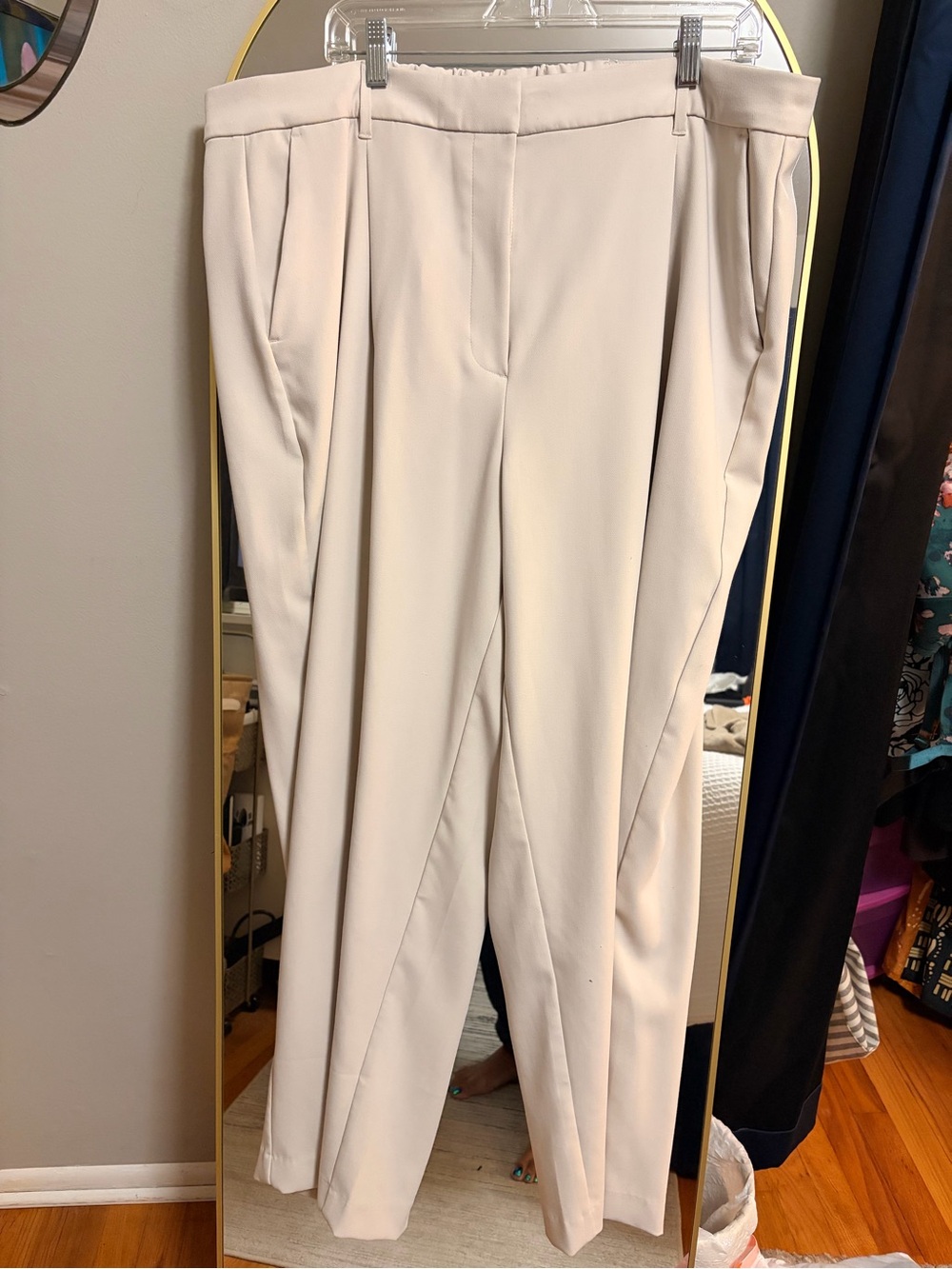 Old Navy Women’s Cream Wide Leg Dress Pants